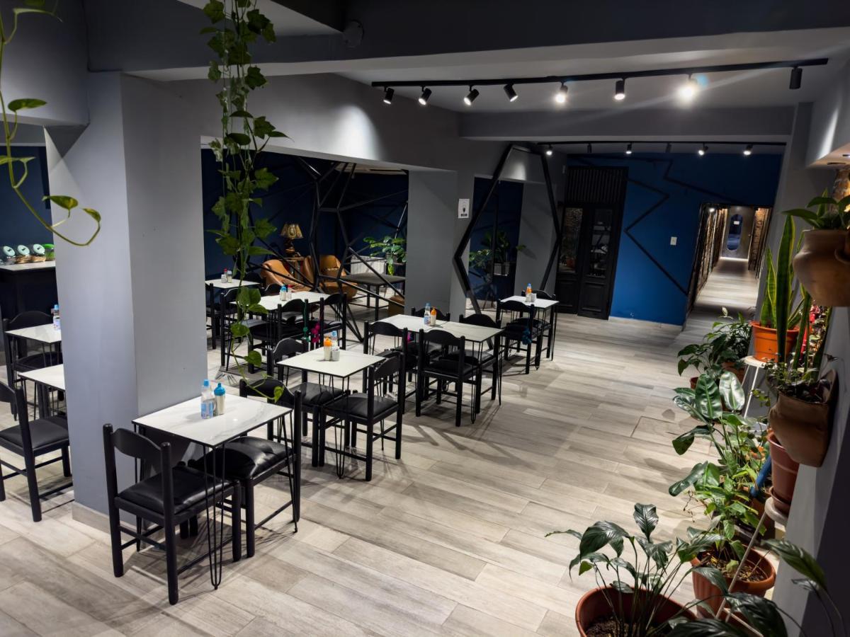 Hotel Iconico Jujuy Centro Desayuno Incluido Сан-Сальвадор-де-Жужуй Екстер'єр фото